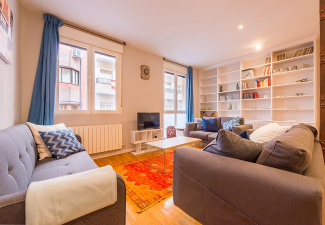 Apartamento en Madrid - M (MPA14) Apartamento Nuevos Ministerios