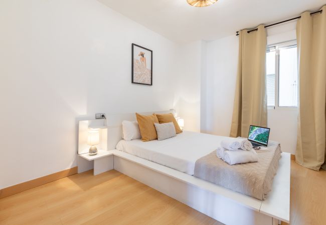 Apartamento en Valencia - A (VA018) TH Torres Serrano B