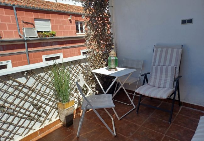 Apartamento en Madrid - M (VAL37) Ap. Chueca-Fuencarral patio privado