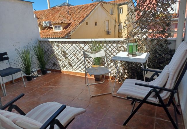 Apartamento en Madrid - M (VAL37) Ap. Chueca-Fuencarral patio privado