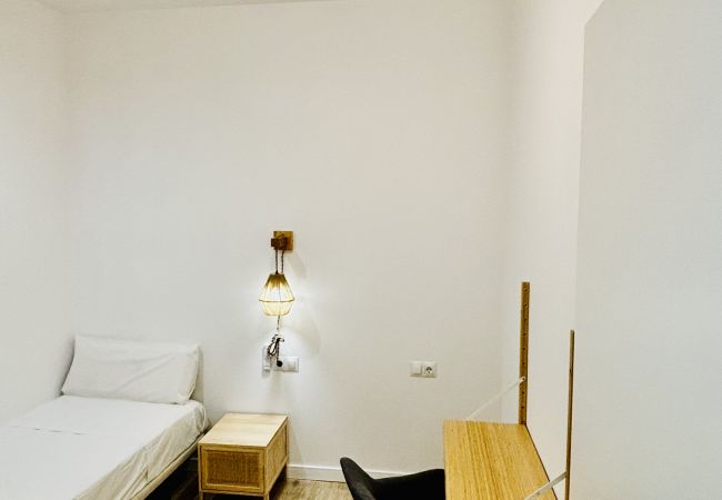 Apartamento en Valencia - A (VA082.1) Travel Habitat Ruzafa Loft 1